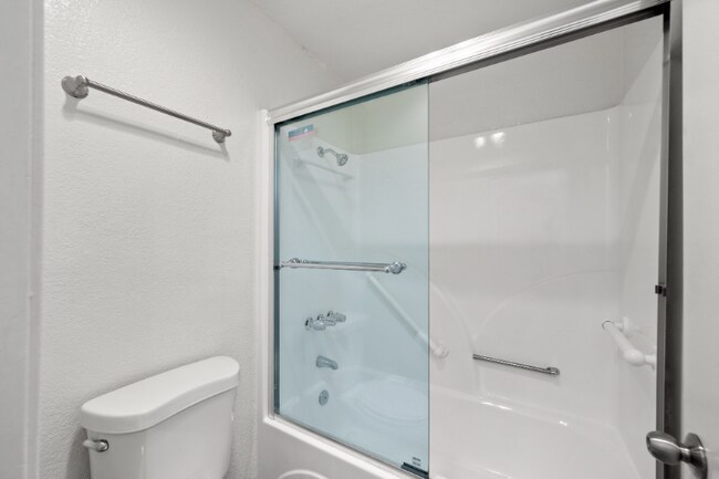 Building Photo - 7932 Mission Center Ct