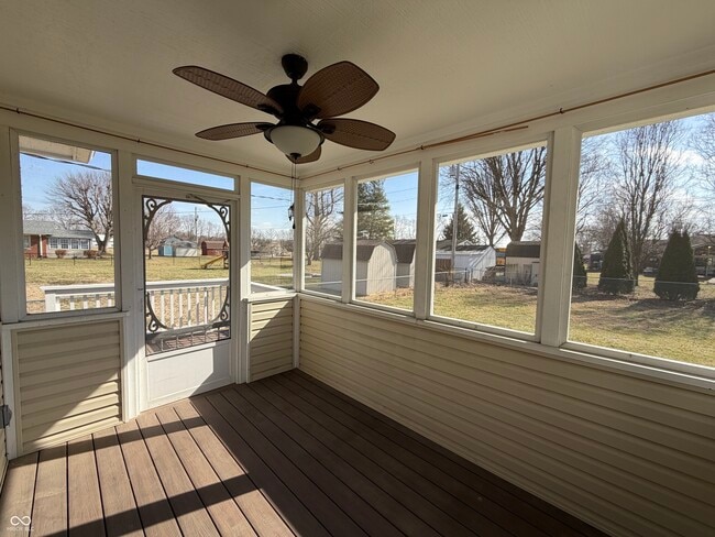 Building Photo - 5585 Gallagher Dr