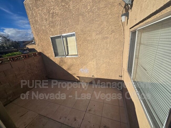 Building Photo - 4270 Rollingstone Dr