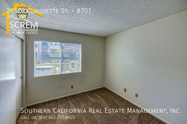 Building Photo - 26870 Claudette St