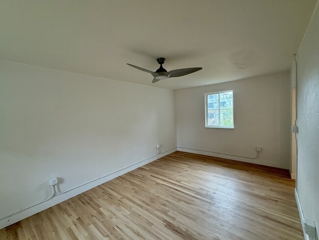 Building Photo - 1415 S Jackson St