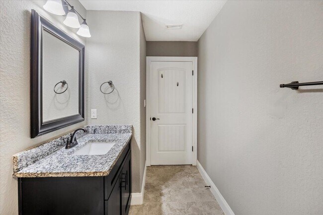 Building Photo - 5424 Maverick Ln