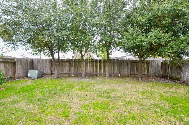 Building Photo - 19210 Mission Cove Ln