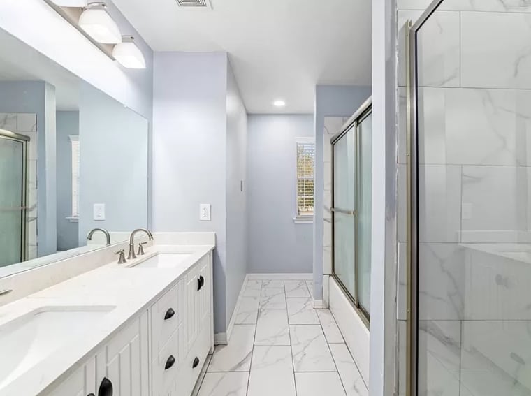 Building Photo - 10207 Revelstoke Dr