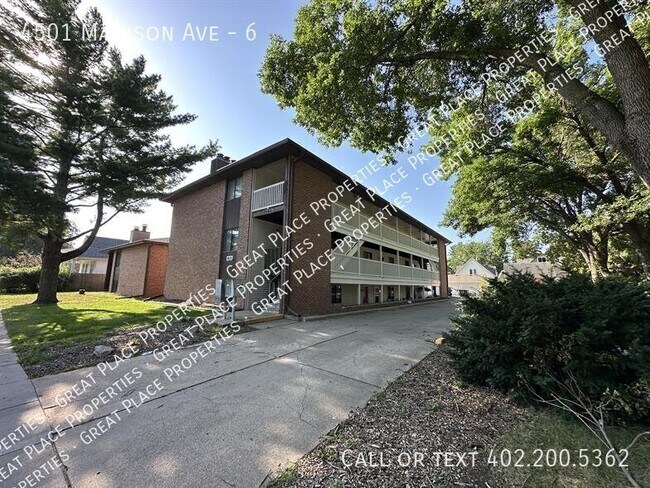 Building Photo - 4501 Madison Ave