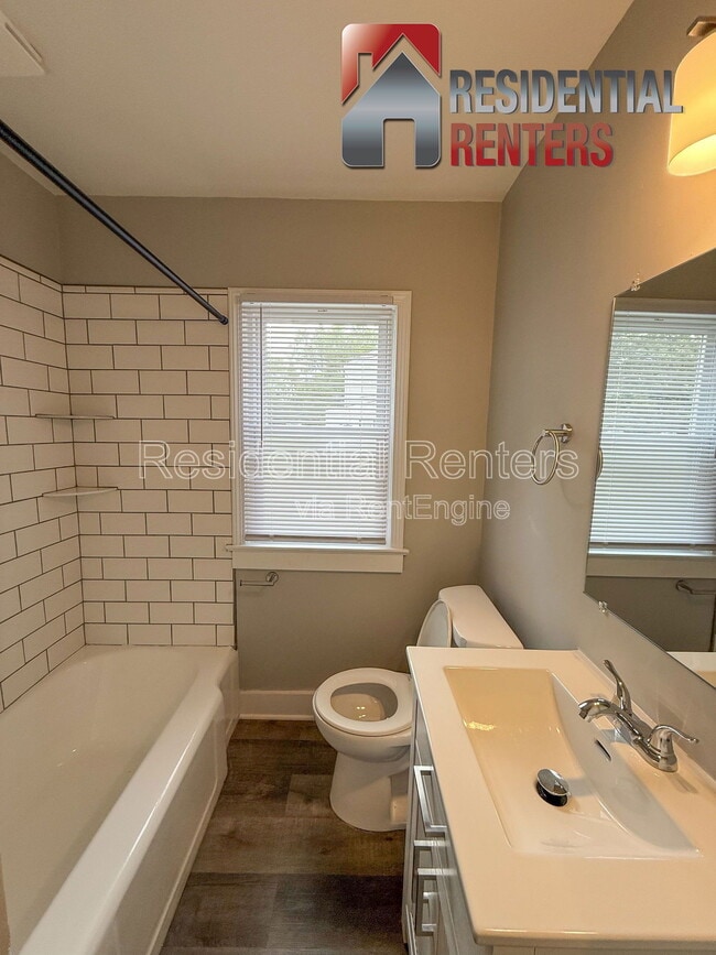 Building Photo - 4241 N 47th St