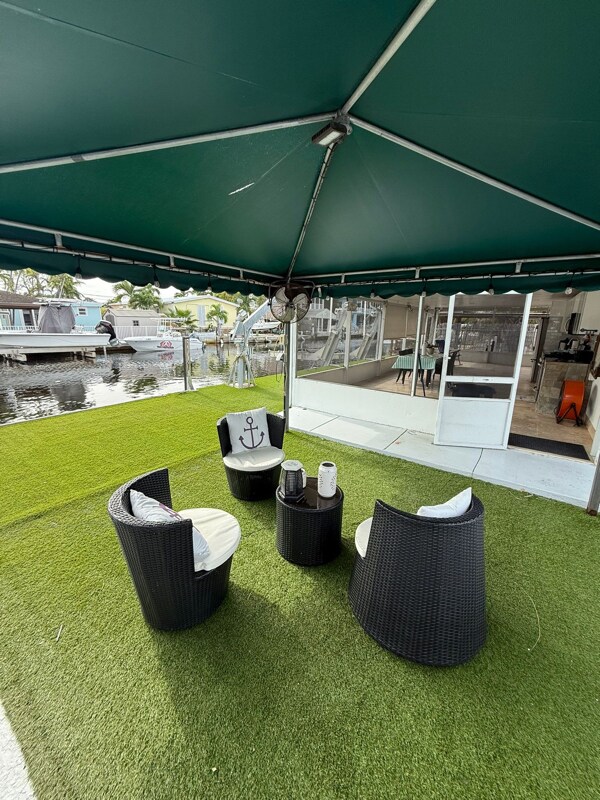 Building Photo - 354 Vaca Rd