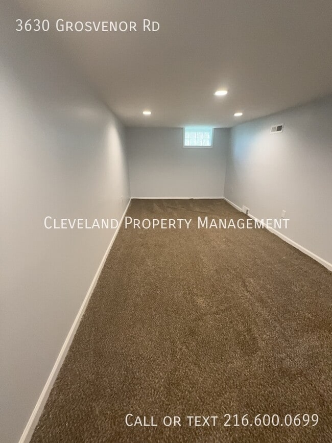 Building Photo - 3630 Grosvenor Rd