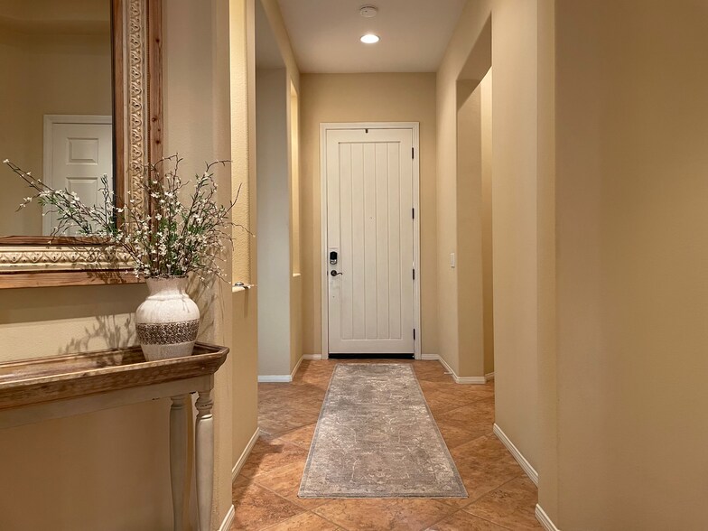 Building Photo - 49 Vista Mirage Way