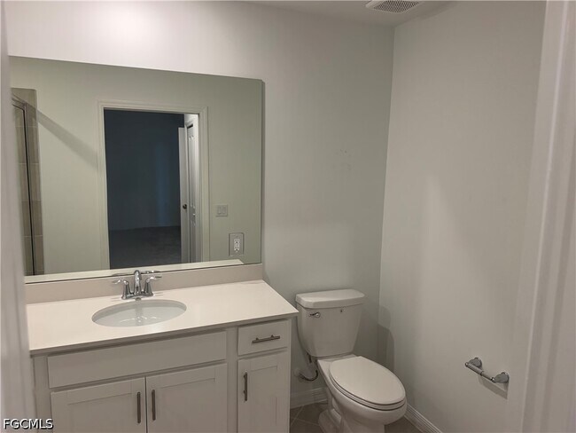 Building Photo - 18411 Copperhead Dr