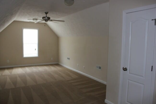 Building Photo - 3022 Tettenbury Dr