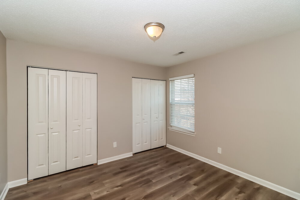 Building Photo - 12041 Serenade Ct