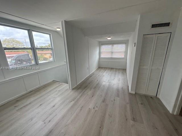 Building Photo - 274 E 9th St