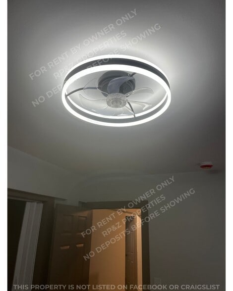 Building Photo - 3418 Fenton Rd