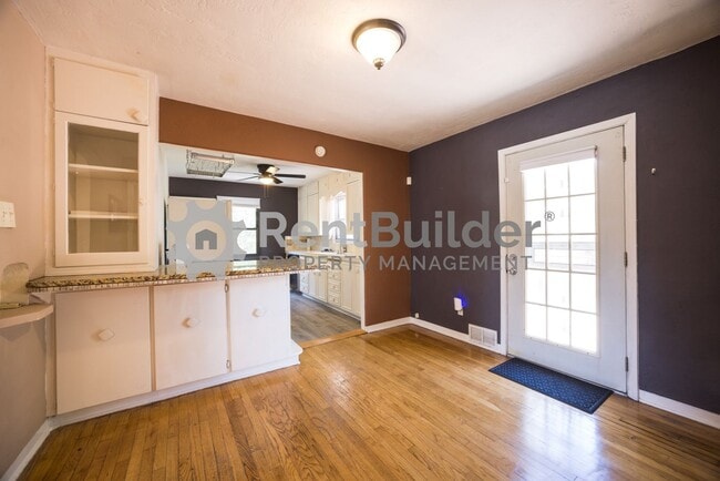 Building Photo - CALL US TODAY AT (505) 808-6467 TO SCHEDUL...