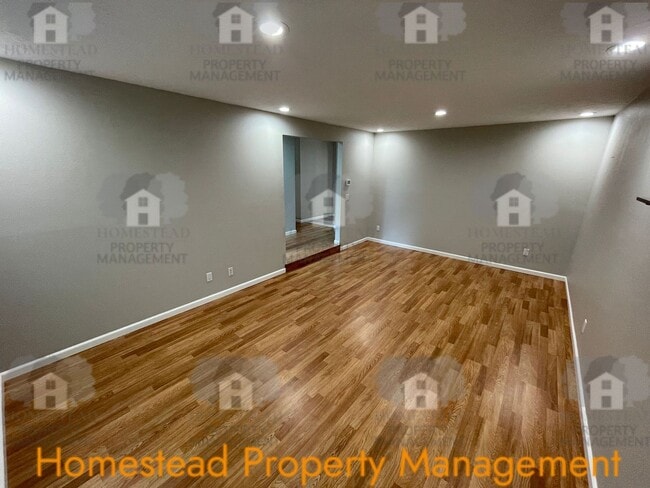 Building Photo - OUTSTANDING KEIZER LOCATION!