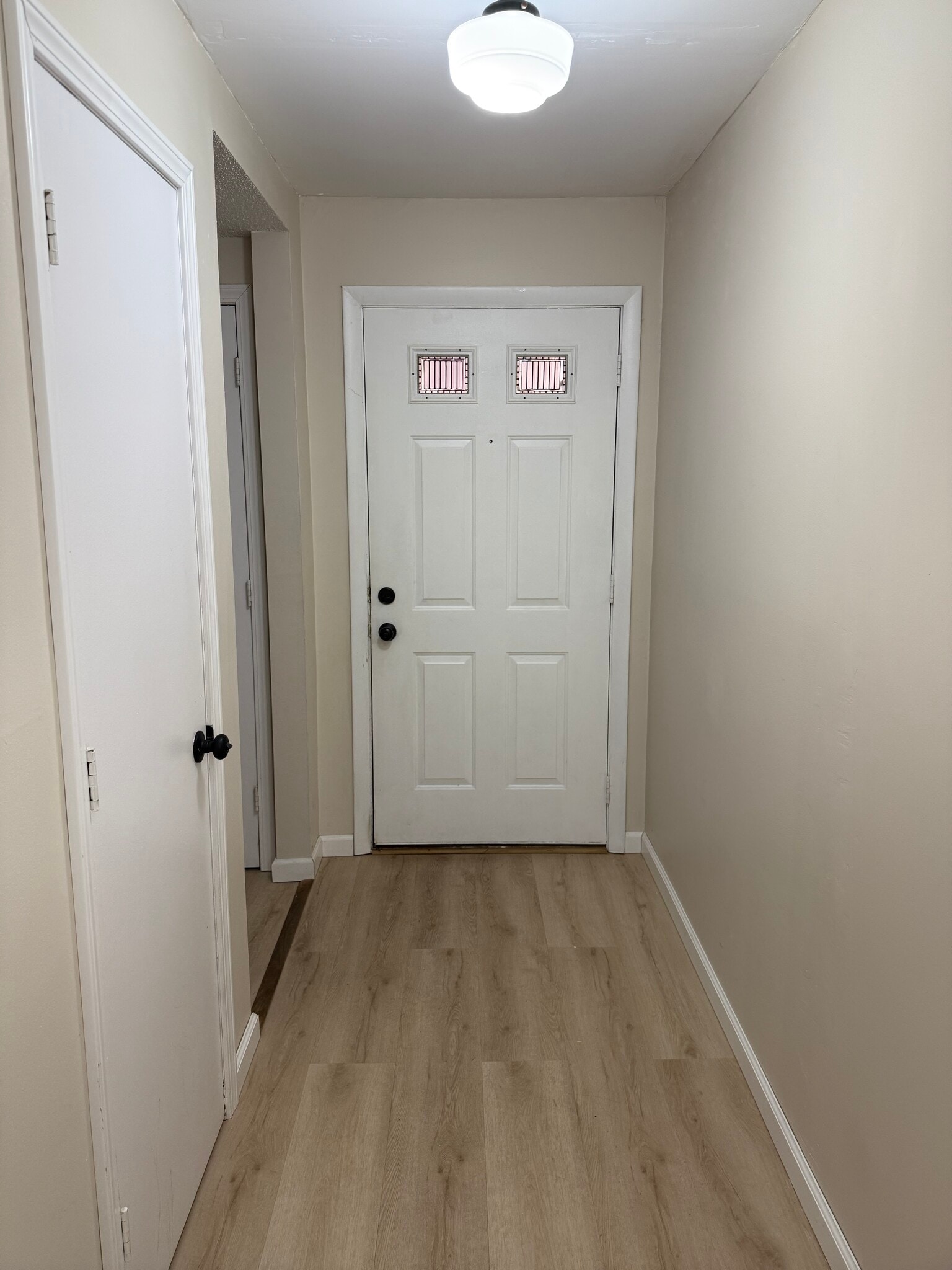 Building Photo - 482 East St