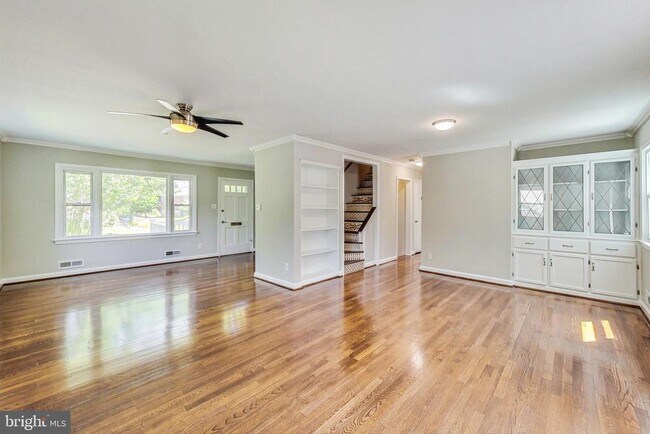 Building Photo - 4112 Spruell Dr