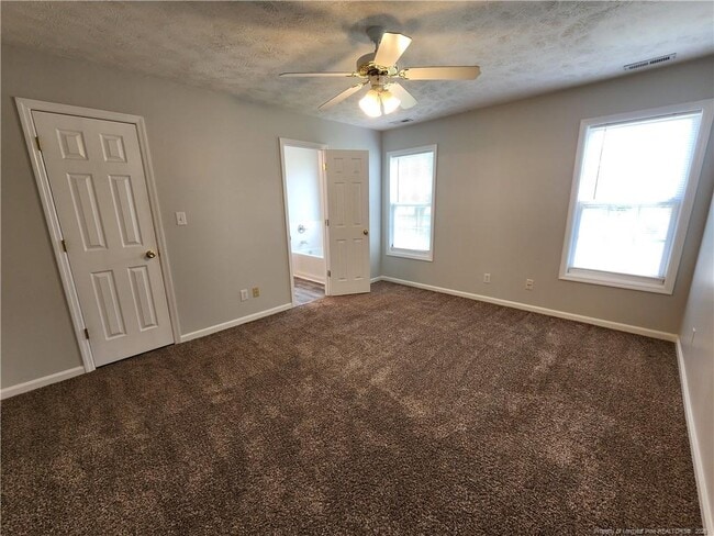 Building Photo - 1549 Laurel Oak Dr