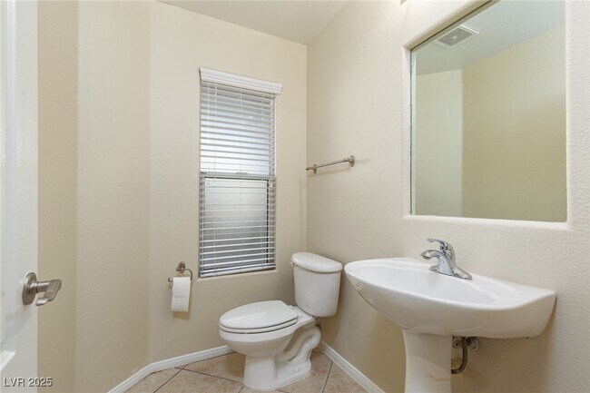 Building Photo - 7649 Lookout Hill St