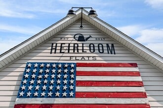 Building Photo - Heirloom Flats