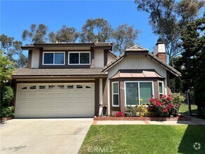 Building Photo - 2134 Baywood Dr