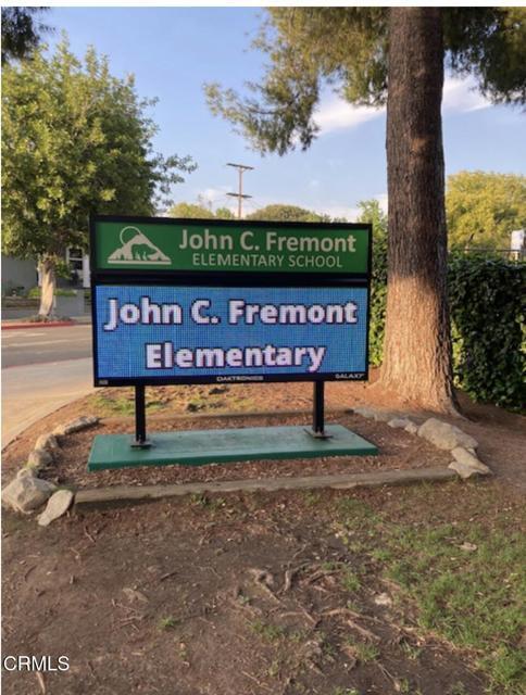 Building Photo - 3226 La Crescenta Ave