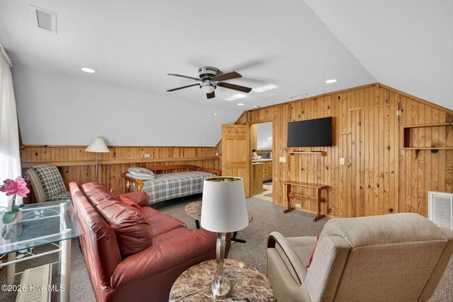 Building Photo - UNIQUE FURNISHED APARTMENTS WITH CUSTOM WOODWORK