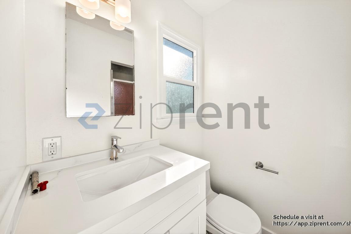 Building Photo - 13408 Ardath Ave