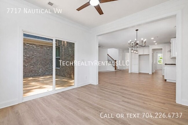Building Photo - 7717 Nautical View