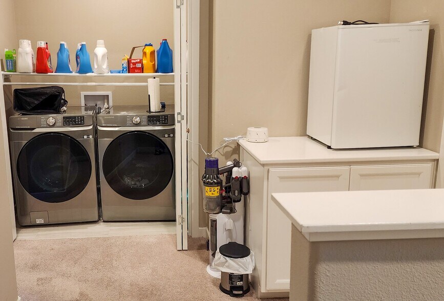 Building Photo - 3069 Meadow Run Walk