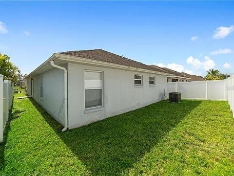 Building Photo - 2411 Ashecroft Dr