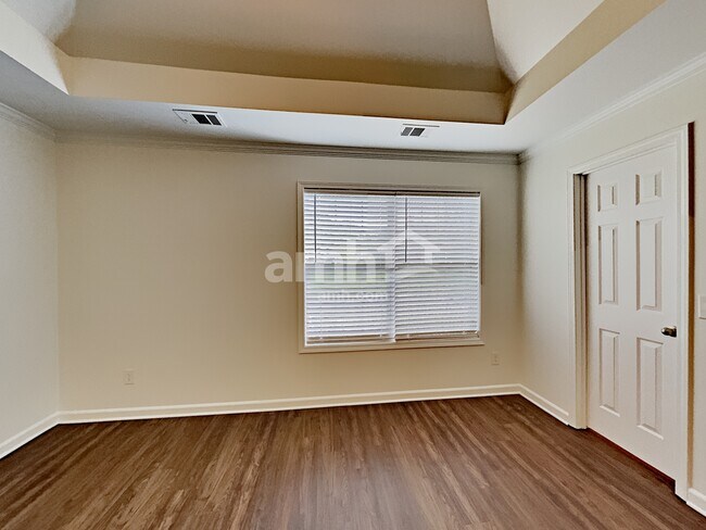 Building Photo - 104 Buckhaven Ct