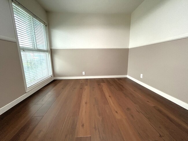 Building Photo - SAN MARINO DR  BUENA PARK, 90620  (4 BED / 2 BATH)