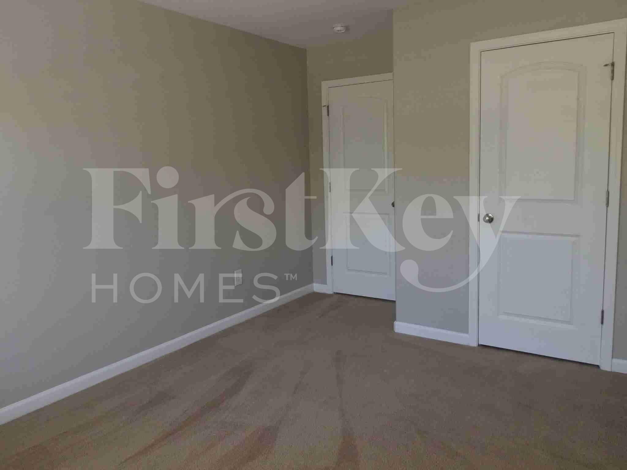 Building Photo - 901 Leatherstone Ln