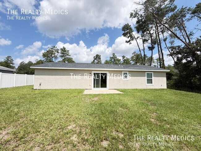 Building Photo - 2574 SW 164th Street Rd
