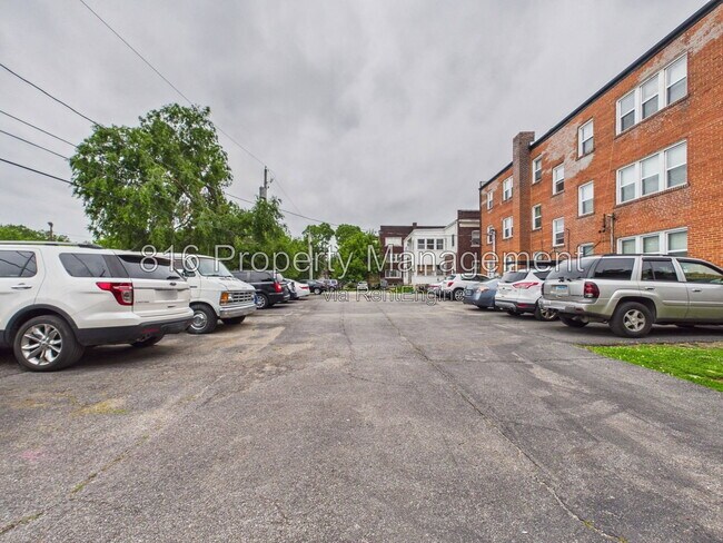 Building Photo - 3719 Wyoming St