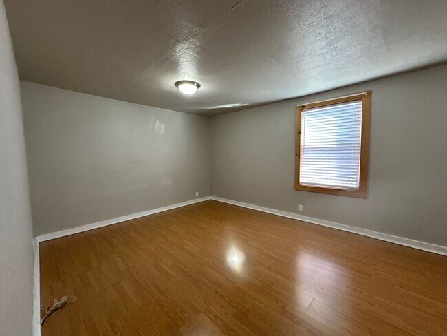 Building Photo - 5776 Harlan Dr