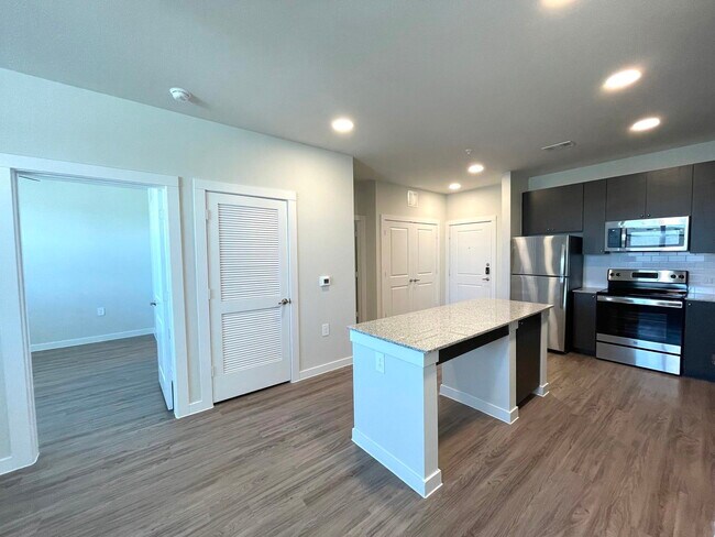 Building Photo - 5901 Co Rd 277