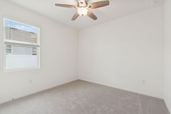 Building Photo - 7139 Steer Blade Dr