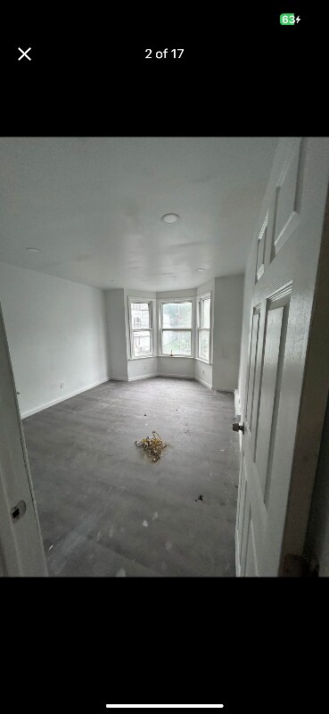 Building Photo - 726 E Centre St