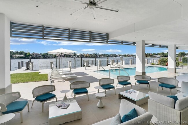 Building Photo - 435 Bayshore Dr