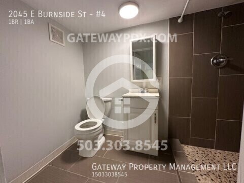 Building Photo - 2045 E Burnside St