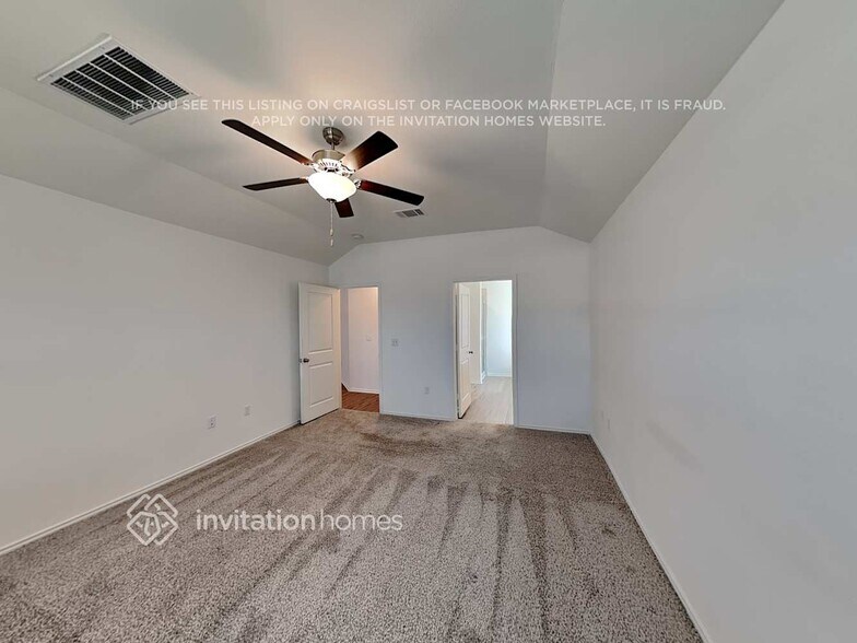Building Photo - 10508 Steinbeck Dr