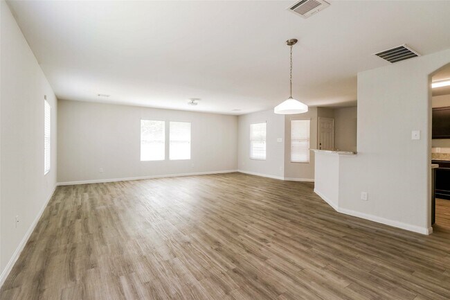 Building Photo - 13806 Spring Meadows Ct