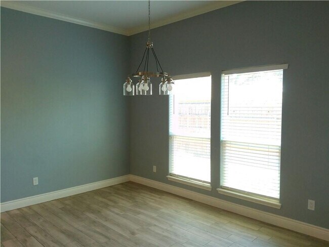 Building Photo - 801 Truk Dr