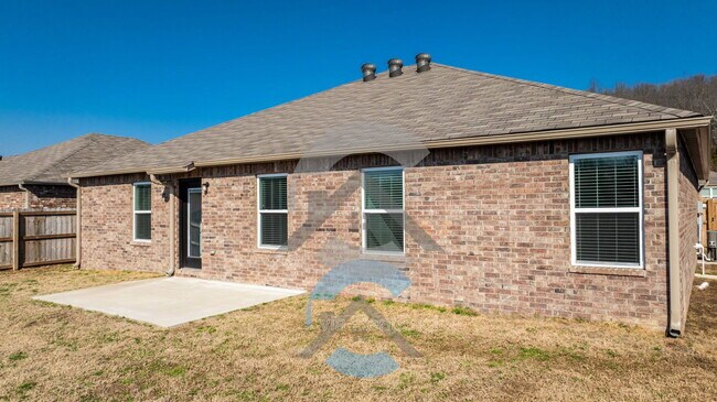 Building Photo - 1155 Gallery Dr
