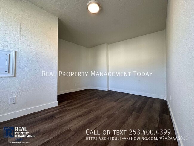 Building Photo - 206 128th St S