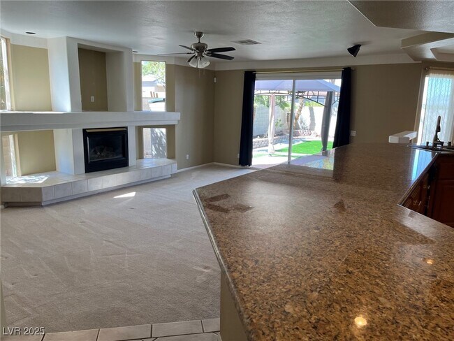 Building Photo - 8640 Castle Hill Ave