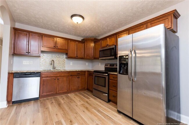 Building Photo - 3192 Braddy Rd